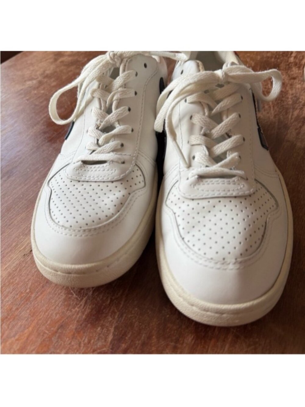 Veja White Sneakers with Navy V and Red  Heel Tab - Picture 10 of 12